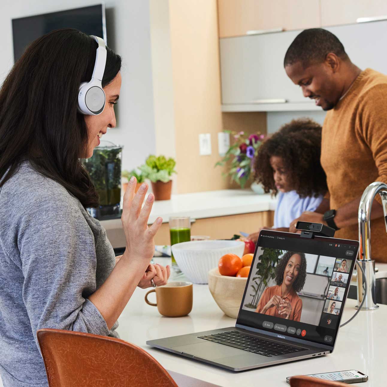 Utilisateur qui profite de la convivialité de Webex Meetings